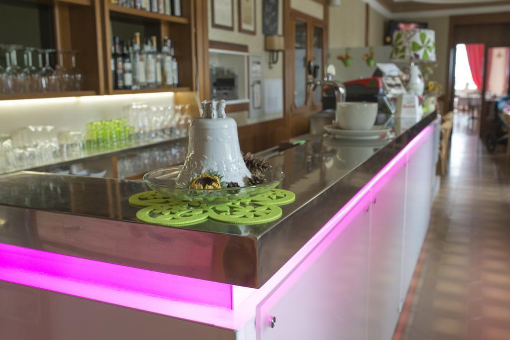 לאבארונה Hotel Du Lac Parc & Residence מראה חיצוני תמונה