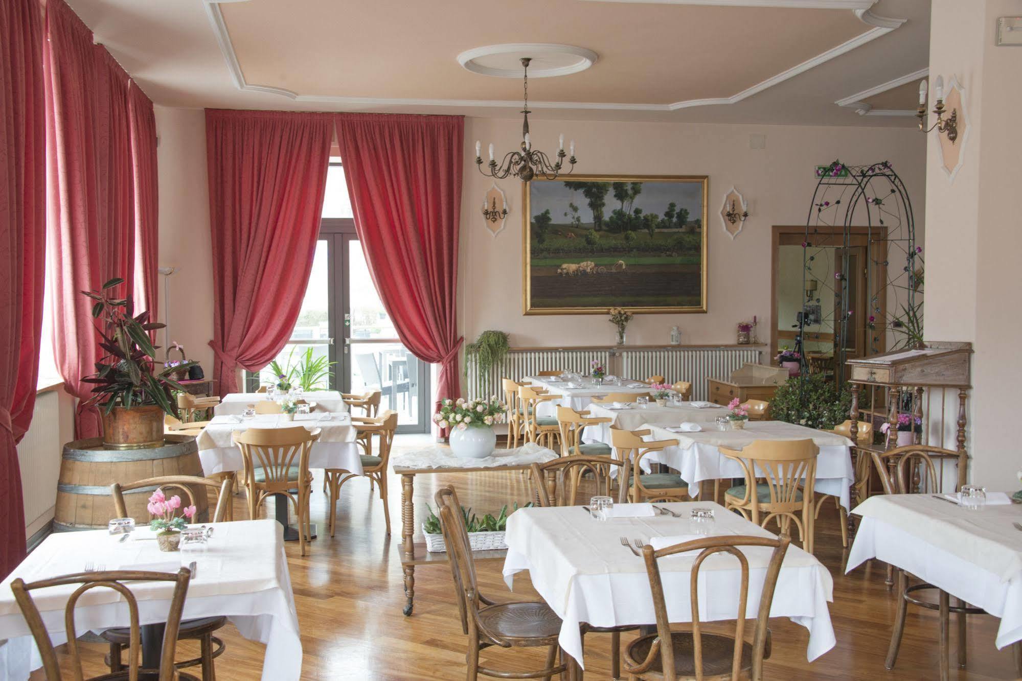 לאבארונה Hotel Du Lac Parc & Residence מראה חיצוני תמונה