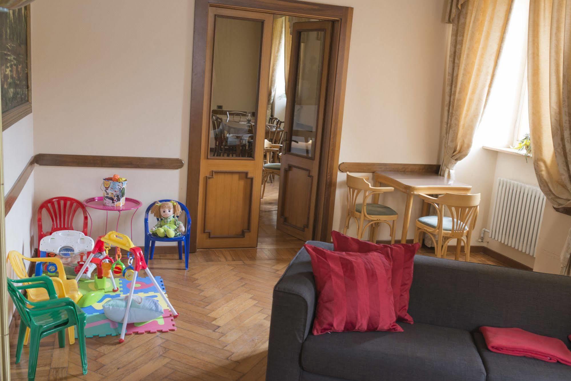 לאבארונה Hotel Du Lac Parc & Residence מראה חיצוני תמונה